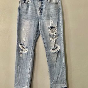 Ineane oene Los Angeles size 9/28 ripped jeans NWOT